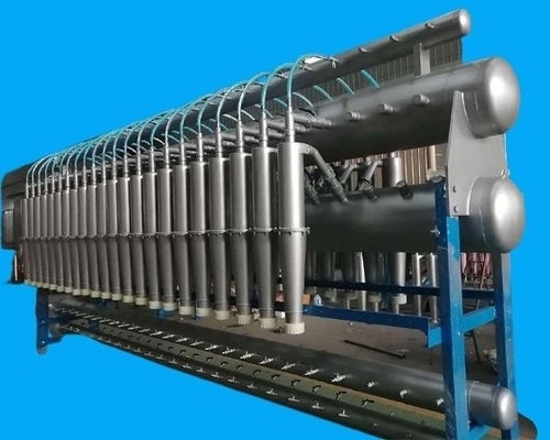 Pulizzatore centrifuga a bassa consistenza per macchine per la fabbricazione di carta a base di polpa vergine