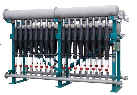 Pulizzatore centrifuga a bassa consistenza per macchine per la fabbricazione di carta a base di polpa vergine